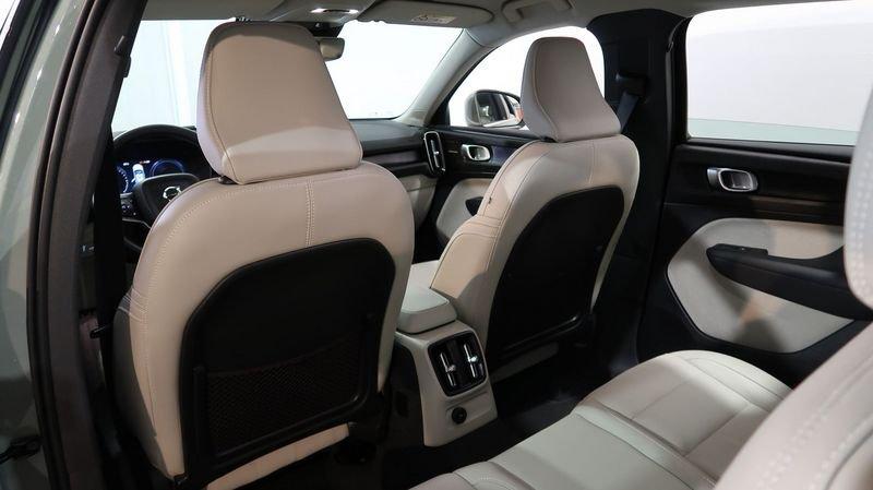 Volvo XC40 Recharge T5 Plug-in Hybrid Recharge Plus Bright