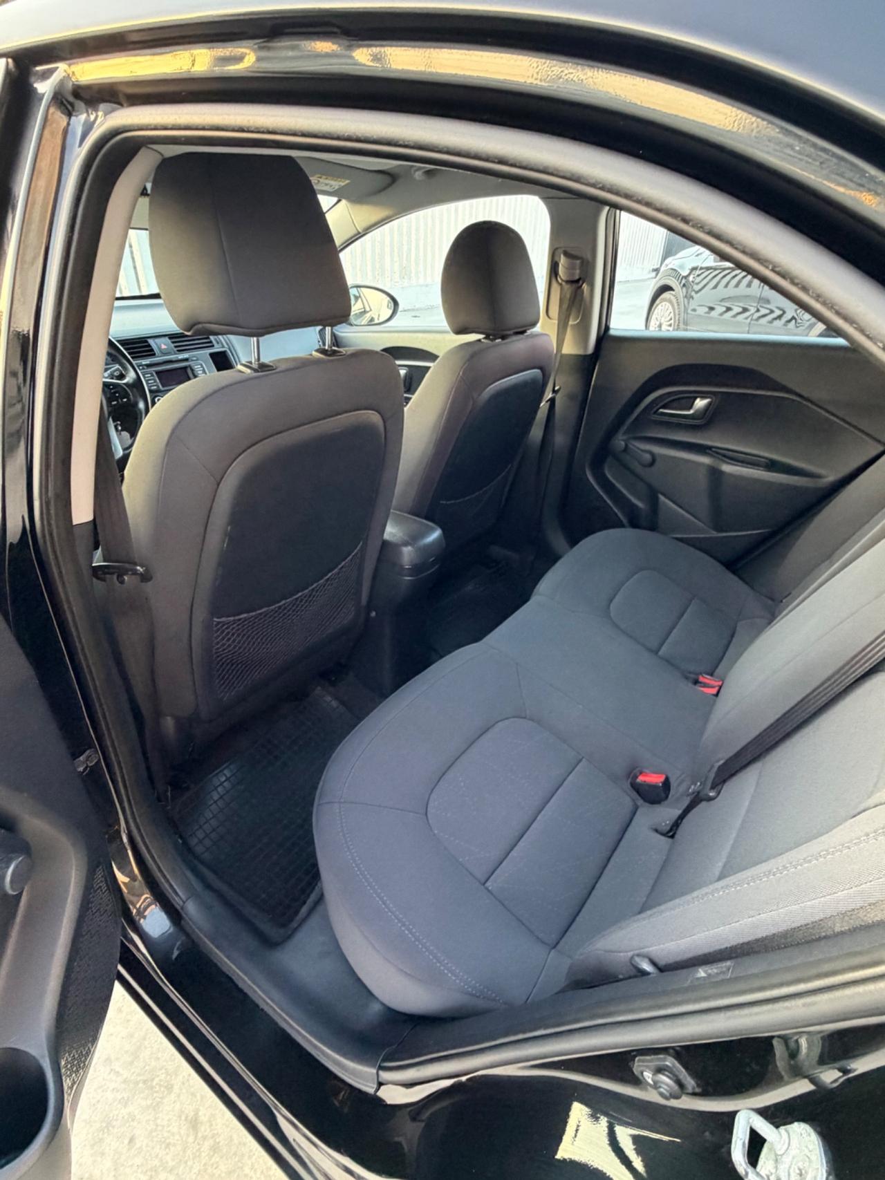 Kia Rio 1.1 CRDi 5p. Cool