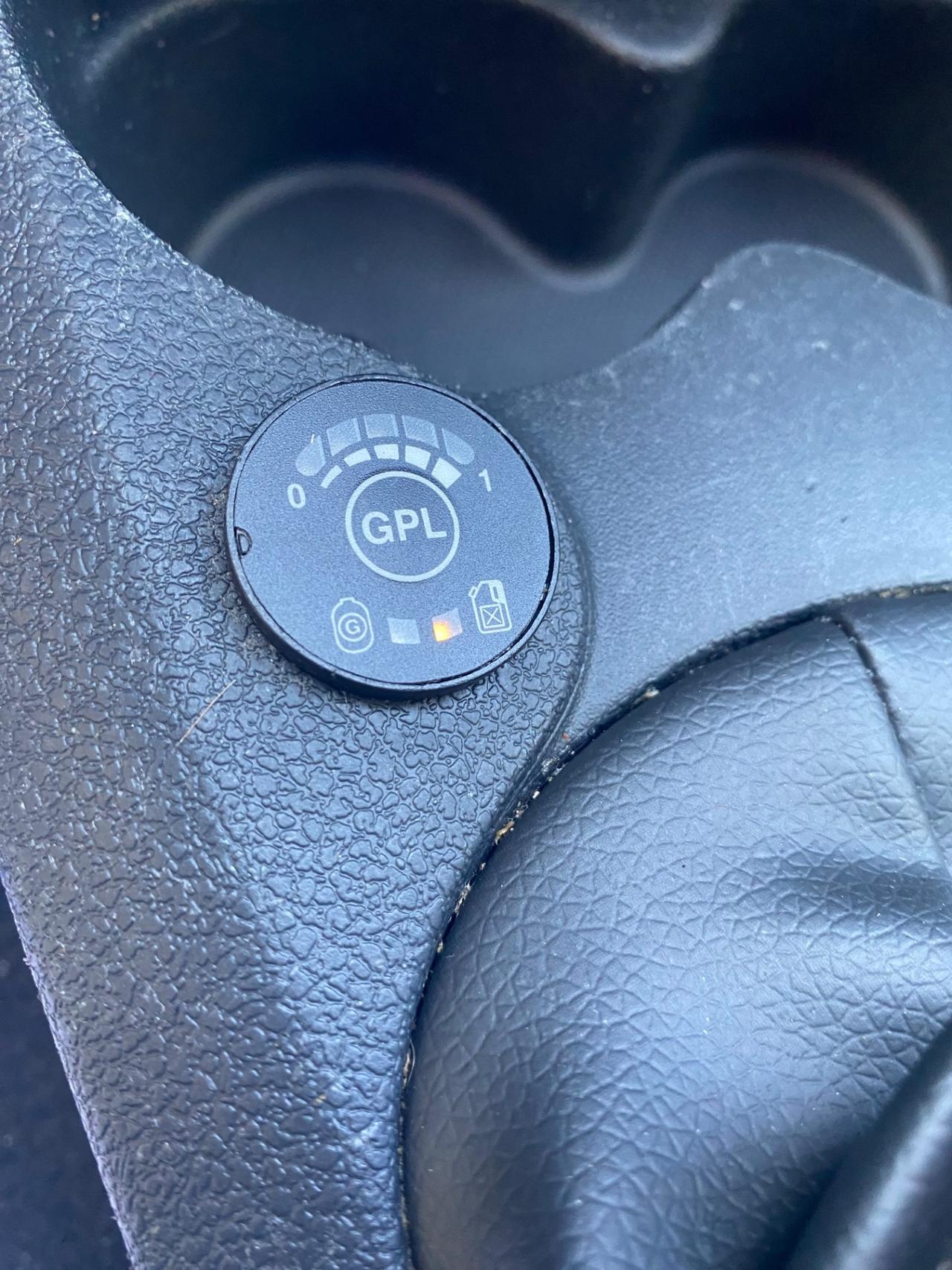 Dacia Sandero 1.0 GPL Anno 2018 Full Navi