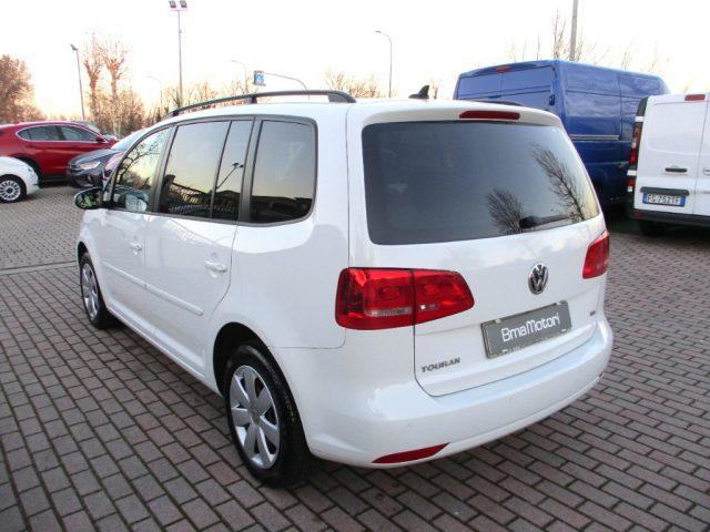 VOLKSWAGEN Touran 1.6 TDI DSG Comfortline 7 POSTI/Navi/Sensori