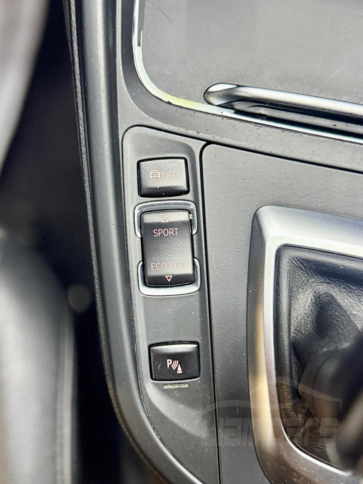 BMW 320 d Touring xdrive Business Advantage auto