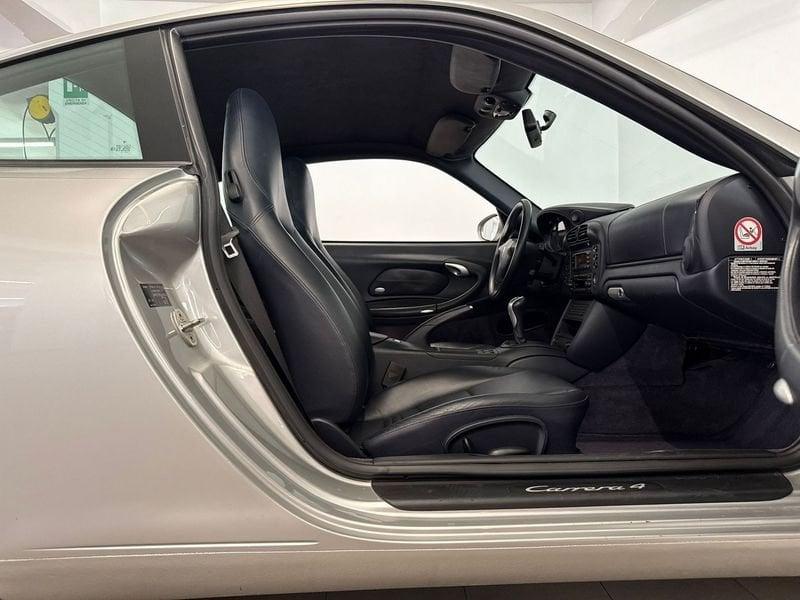 Porsche 911 911 Coupe 3.6 Carrera 4 320cv
