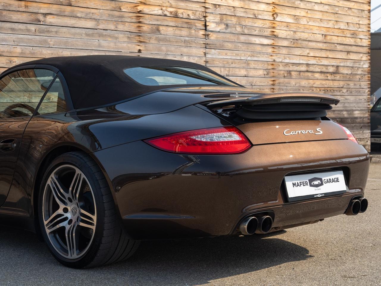 Porsche 911 Carrera S Cabriolet