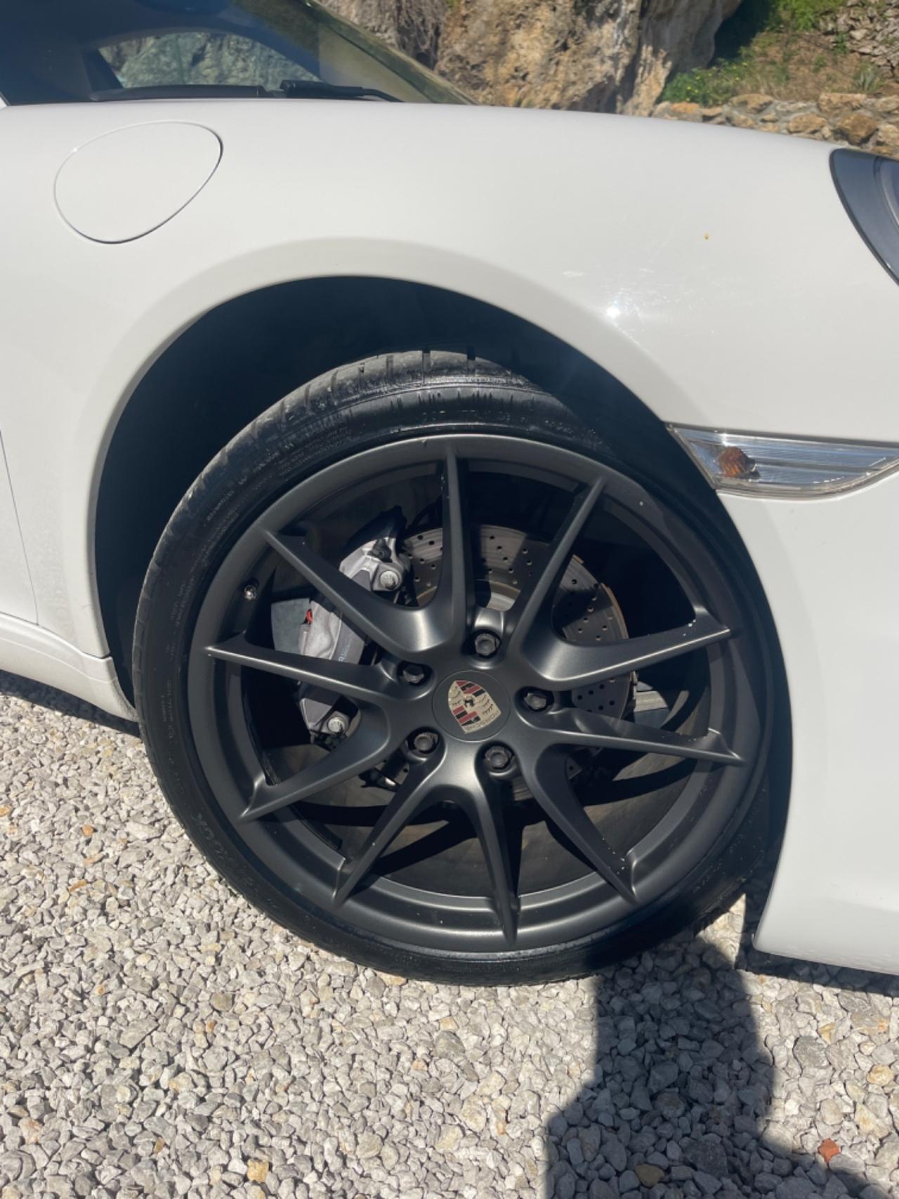 Porsche 911 3.4 Carrera Coupé