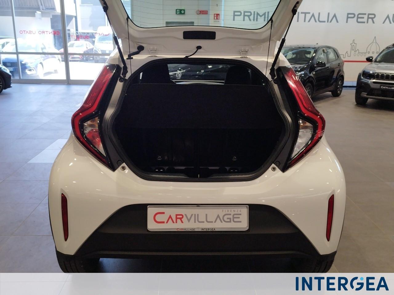 TOYOTA Aygo X 1.0 Active 72cv s-cvt