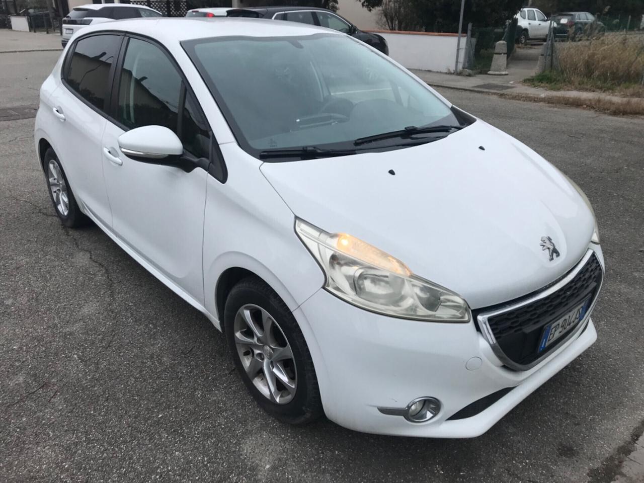 Peugeot 208 1.2 VTi 82 CV 5 porte Active
