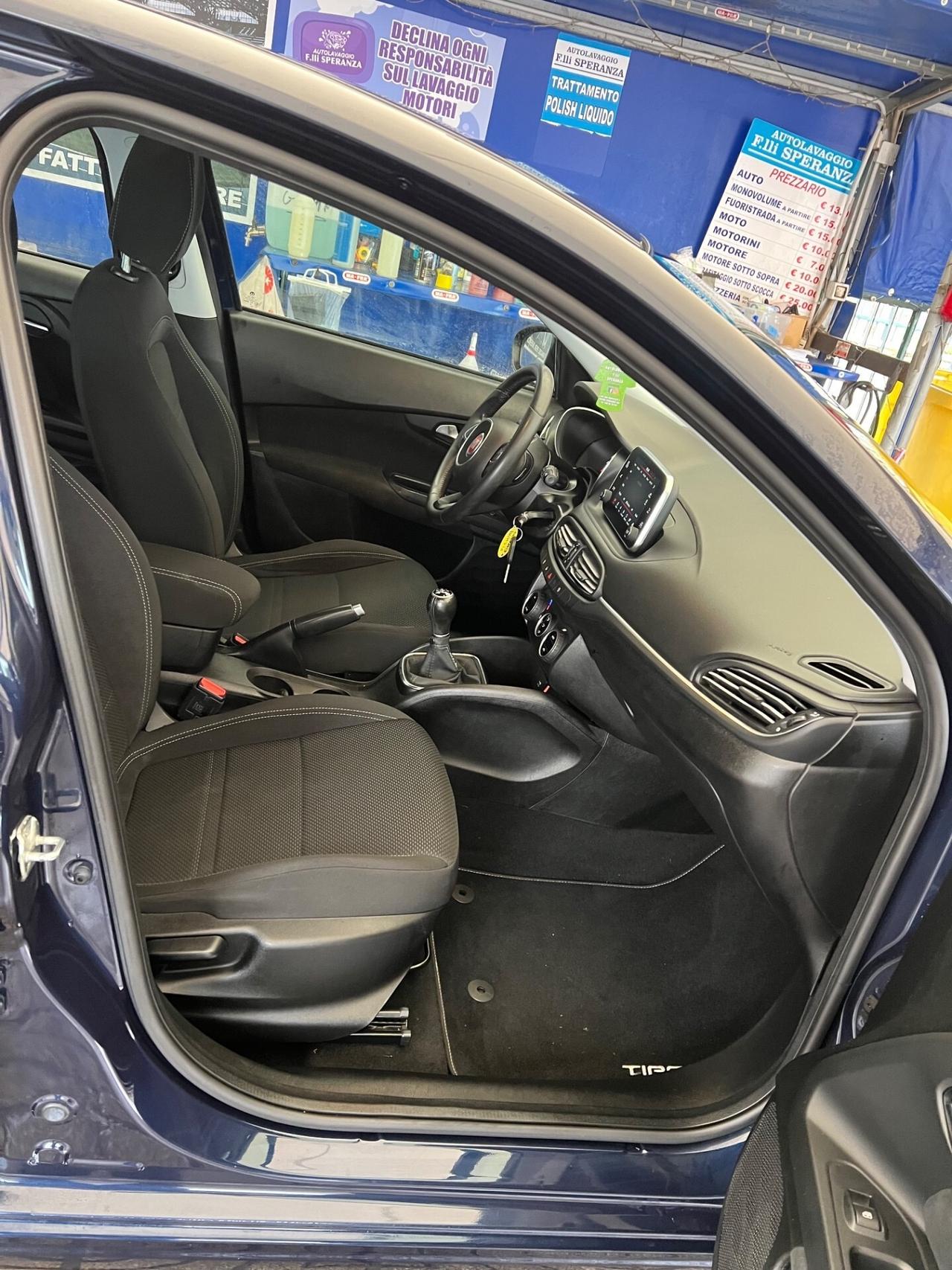 Fiat Tipo 1.3 Mjt S&S 5 porte Easy