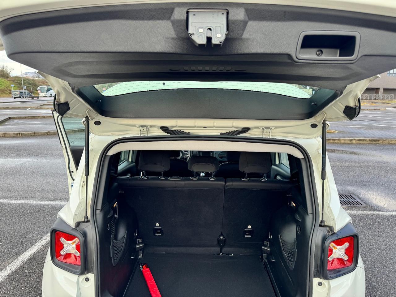 Jeep Renegade 1.6 E-TorQ EVO Sport