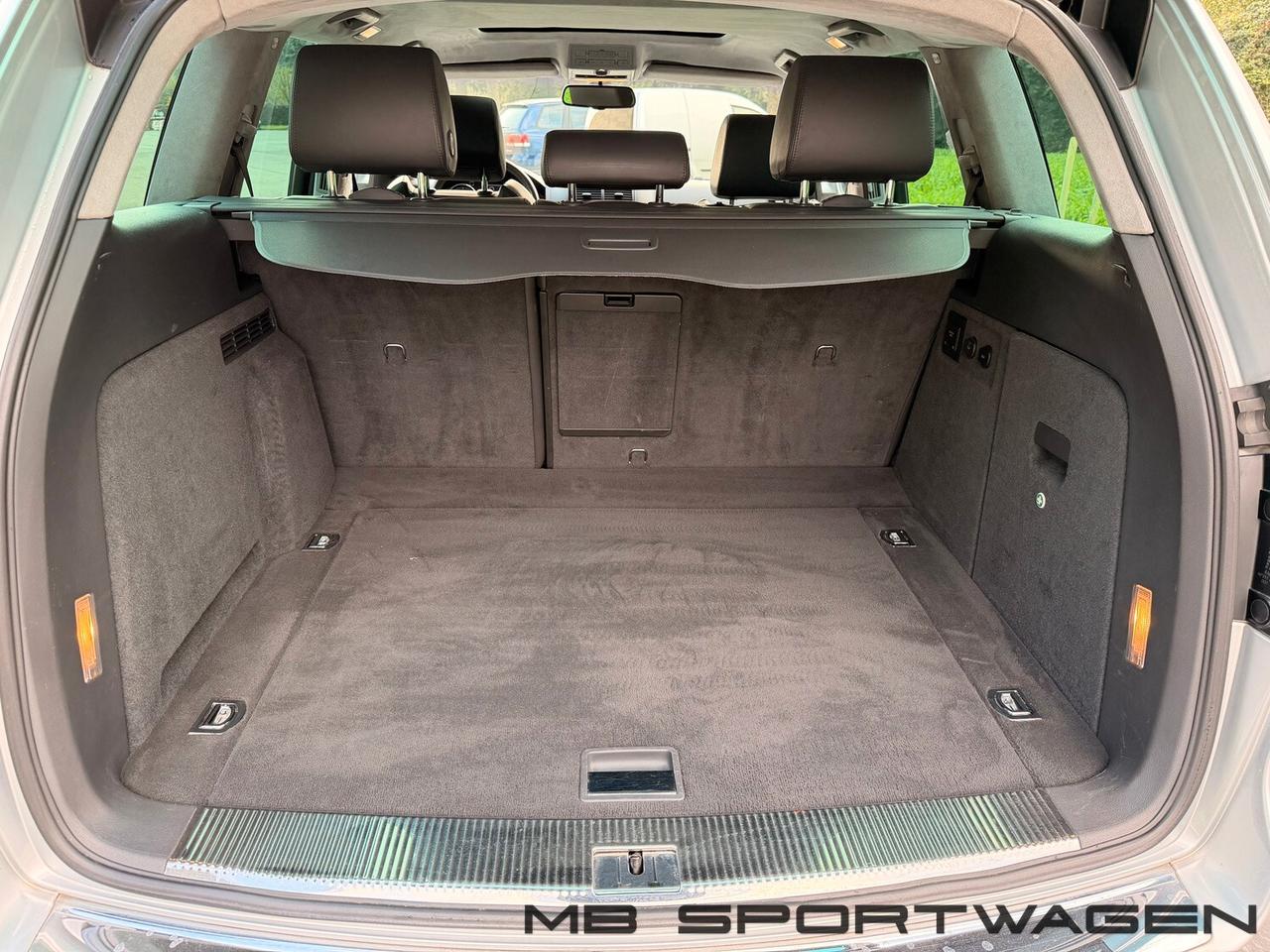 Volkswagen Touareg 6.0 W12 Sport