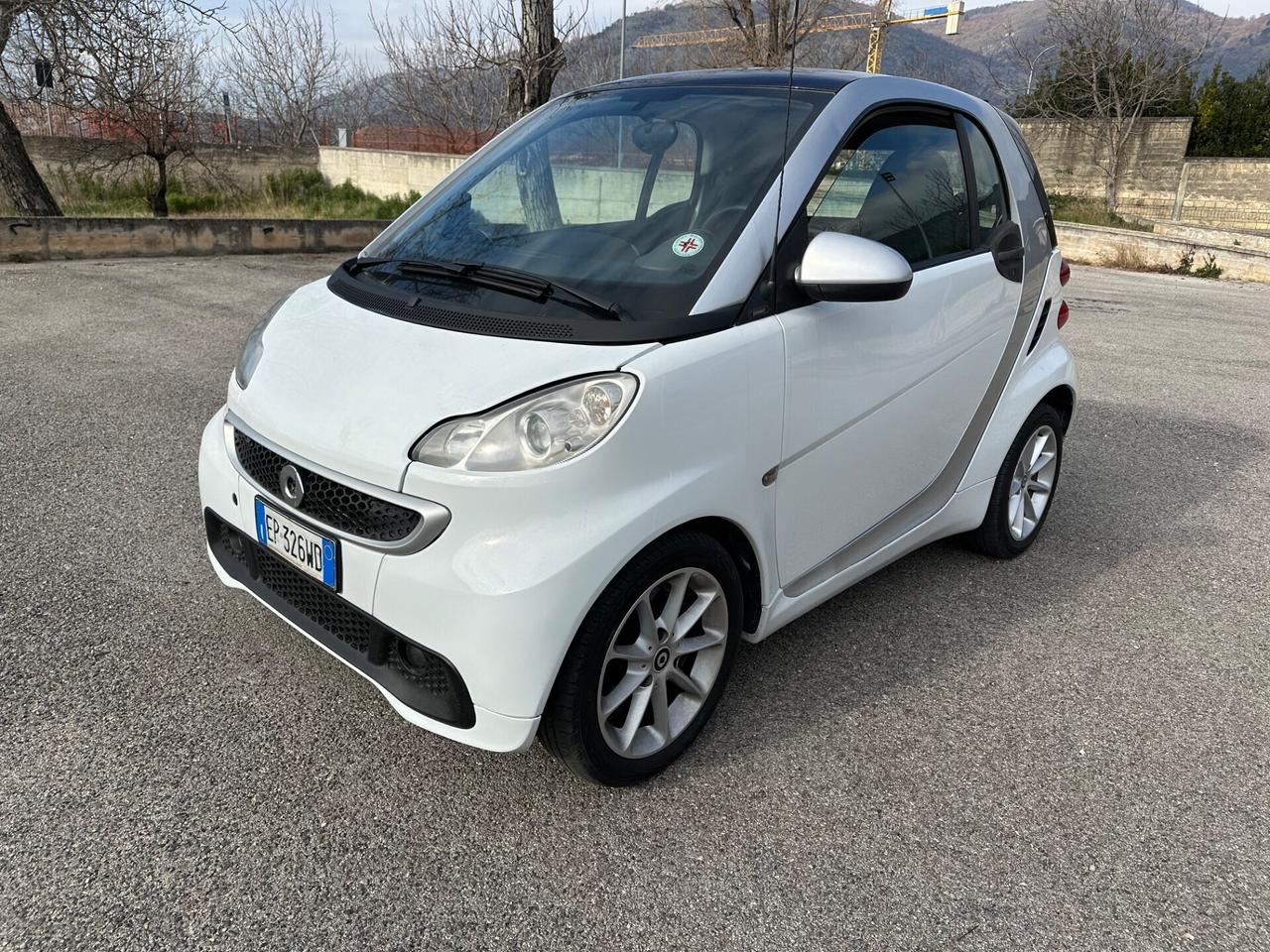 Smart ForTwo 800 40 kW coupé passion cdi