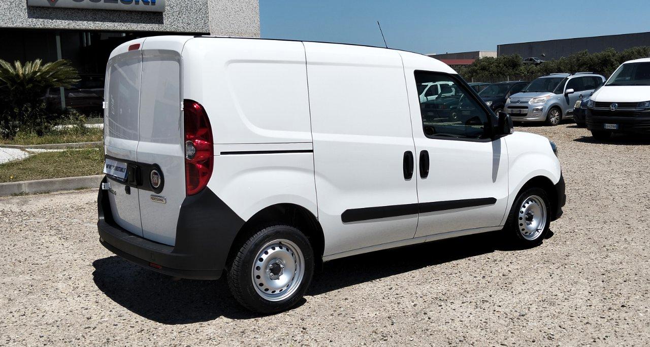 FIAT Doblo cargo 1.6 mjt 105cv CH1 Business S&S