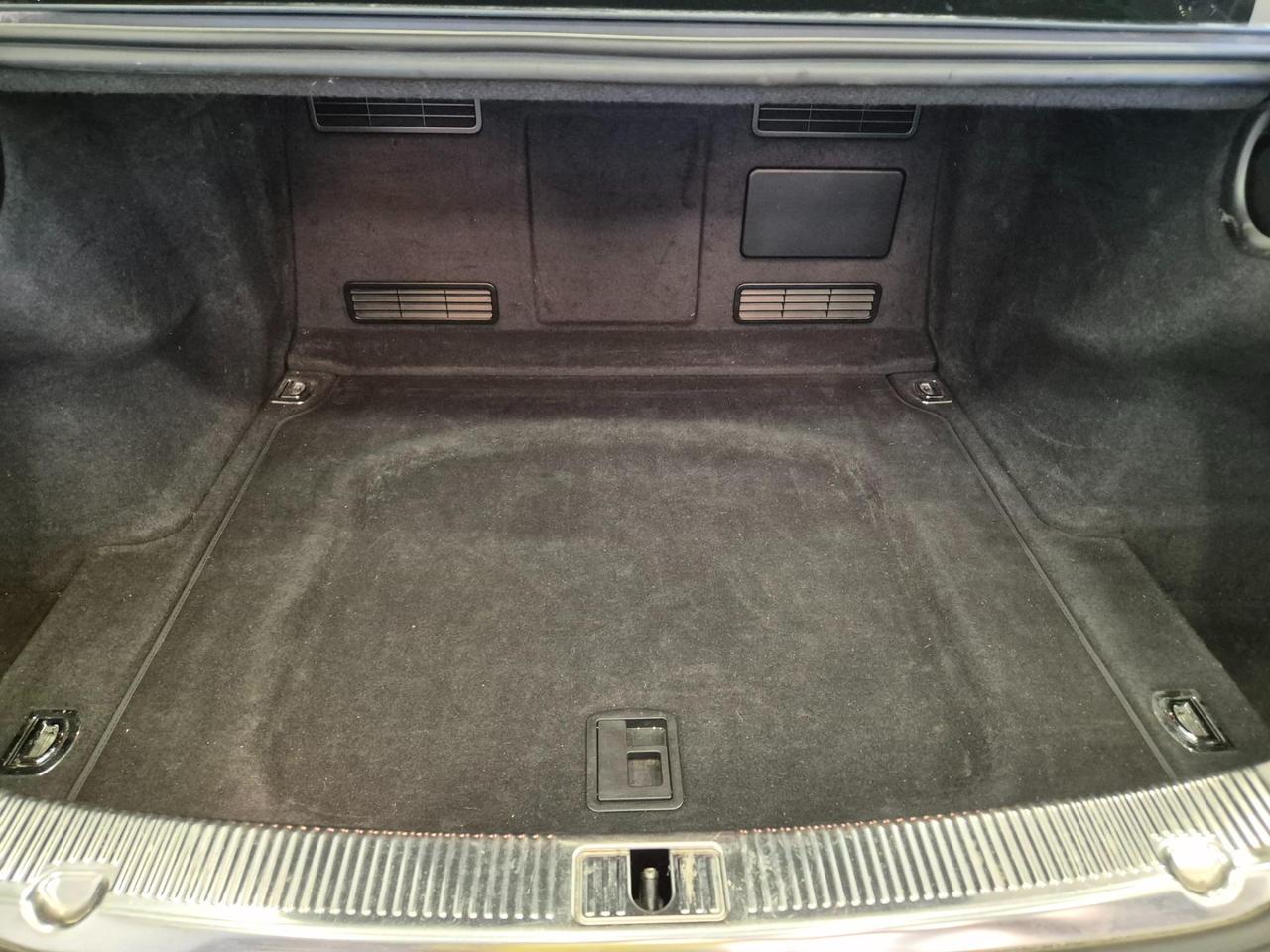 Audi A8 3.0 V6 tdi quattro tiptronic - Cam - Cruise/Lim - Soft Close