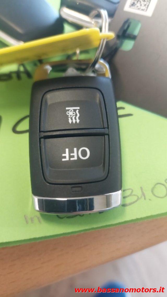 AUDI Q3 SPB 35 TFSI S tronic S line edition Identity Black