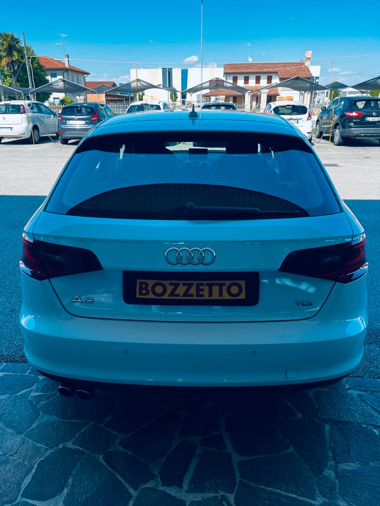 Audi A3 SPB 2.0 TDI 150 CV clean diesel Ambition Pronta consegna