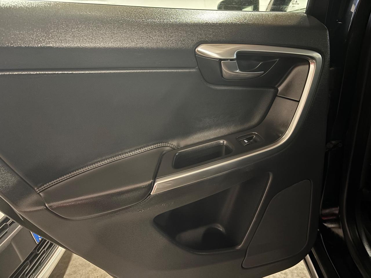 Volvo XC 60 D3 Geartronic Summum AUTOMATICA