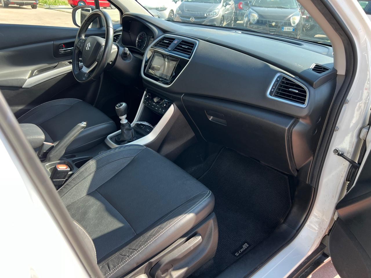 Suzuki S-Cross 1.4 Hybrid 4WD All Grip Starview