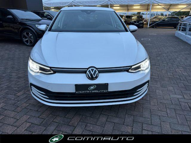 VOLKSWAGEN Golf 1.0 eTSI EVO 110 CV DSG Life