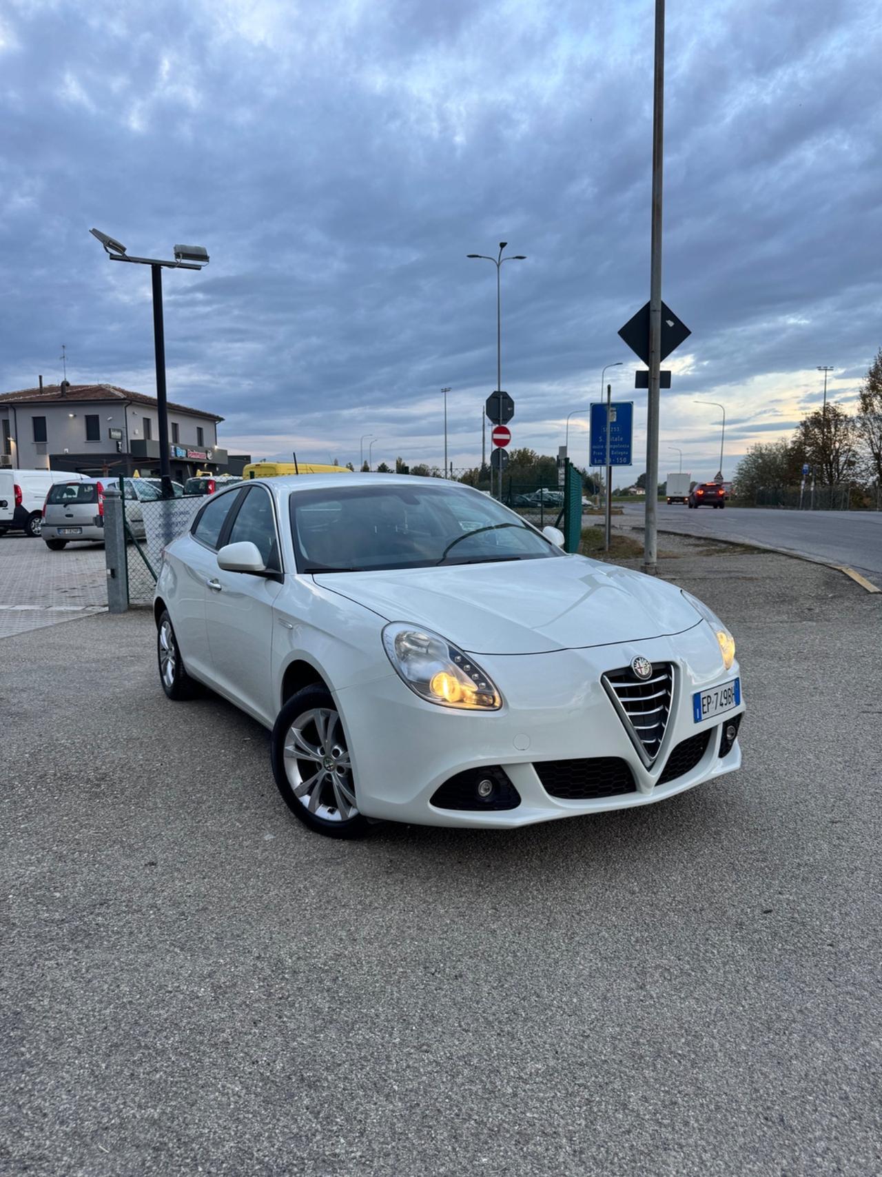 Alfa Romeo Giulietta 1.4 Turbo 120 CV GPL Distinctive