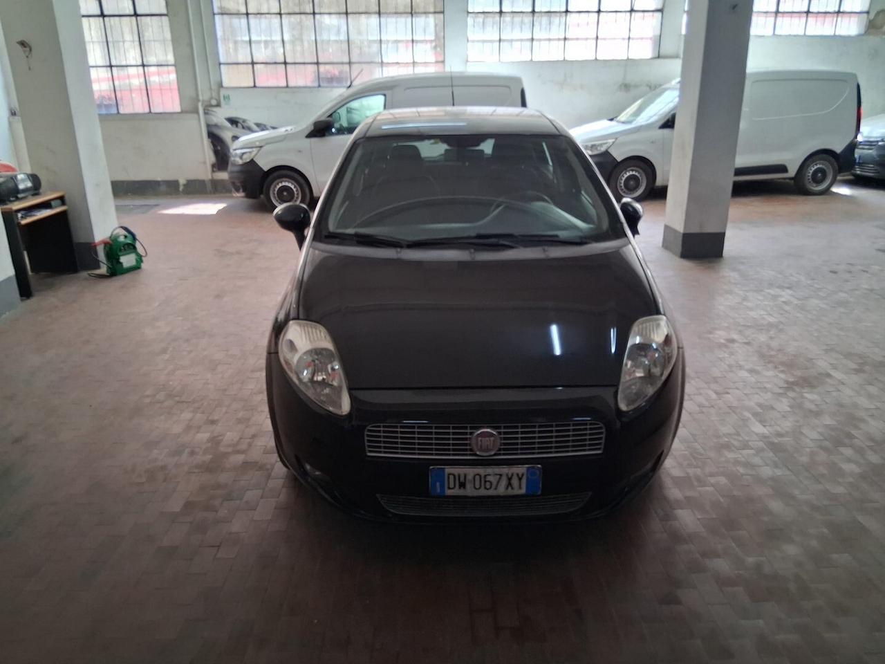 Fiat Grande Punto 1.2 8v 65cv 5p Dynamic Ok Neop.