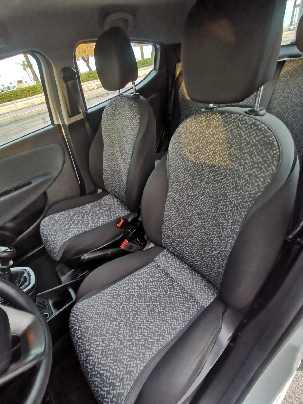 Lancia Ypsilon 1.2 69 CV 5P. S&S Gold 2020