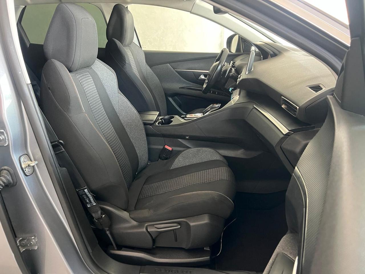 Peugeot 3008 BlueHDi 130 S&S EAT8 Active 2019