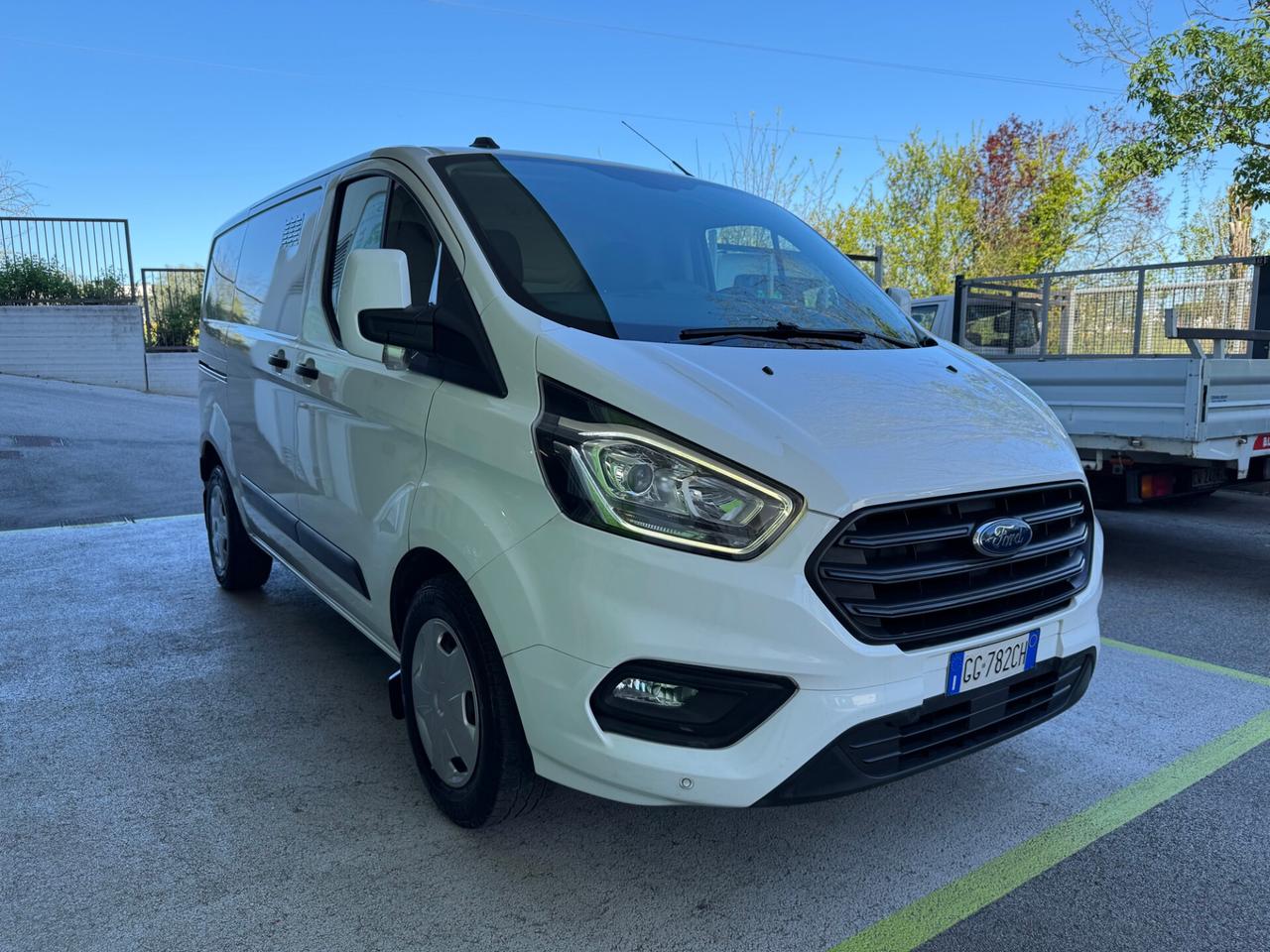 Ford Transit Custom 2.0tdci 130CV GARANZIA 24 MESI