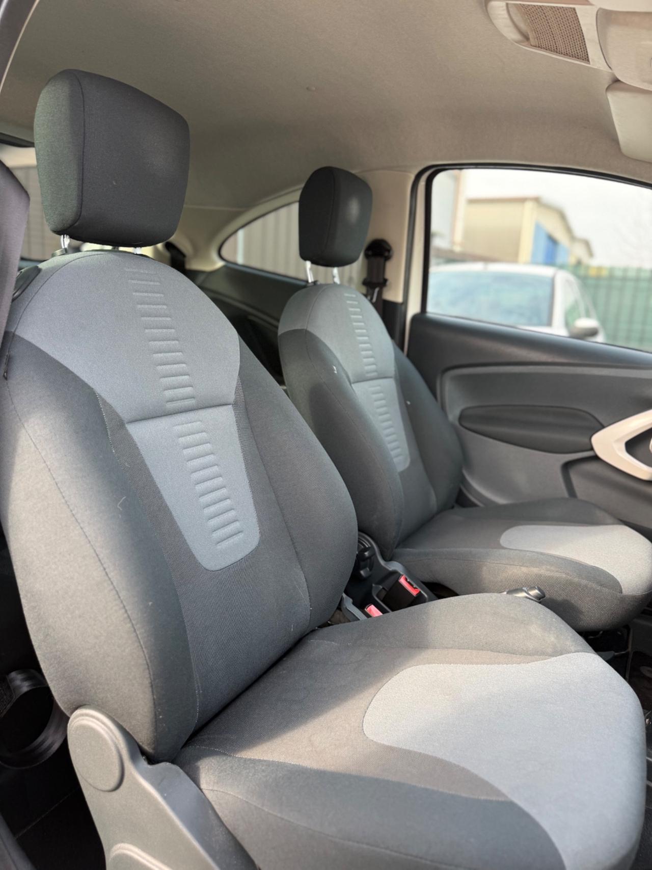 Ford Ka Ka+ 1.2 8V 69CV Individual