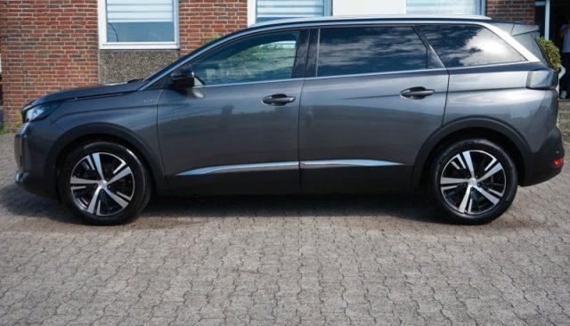 PEUGEOT 5008 BlueHDi 130 S&S EAT8 GT