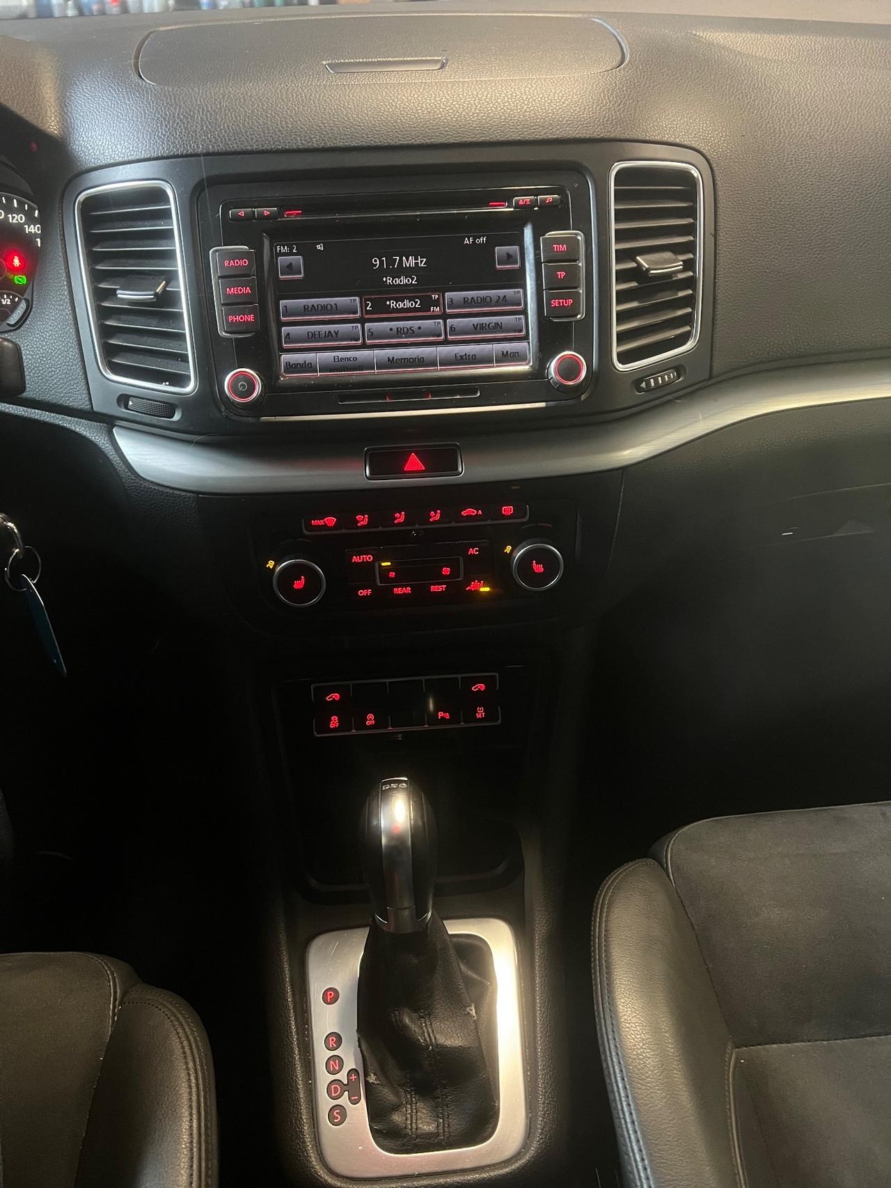 Volkswagen Sharan 2.0 TDI DSG Highline BlueMotion Technology