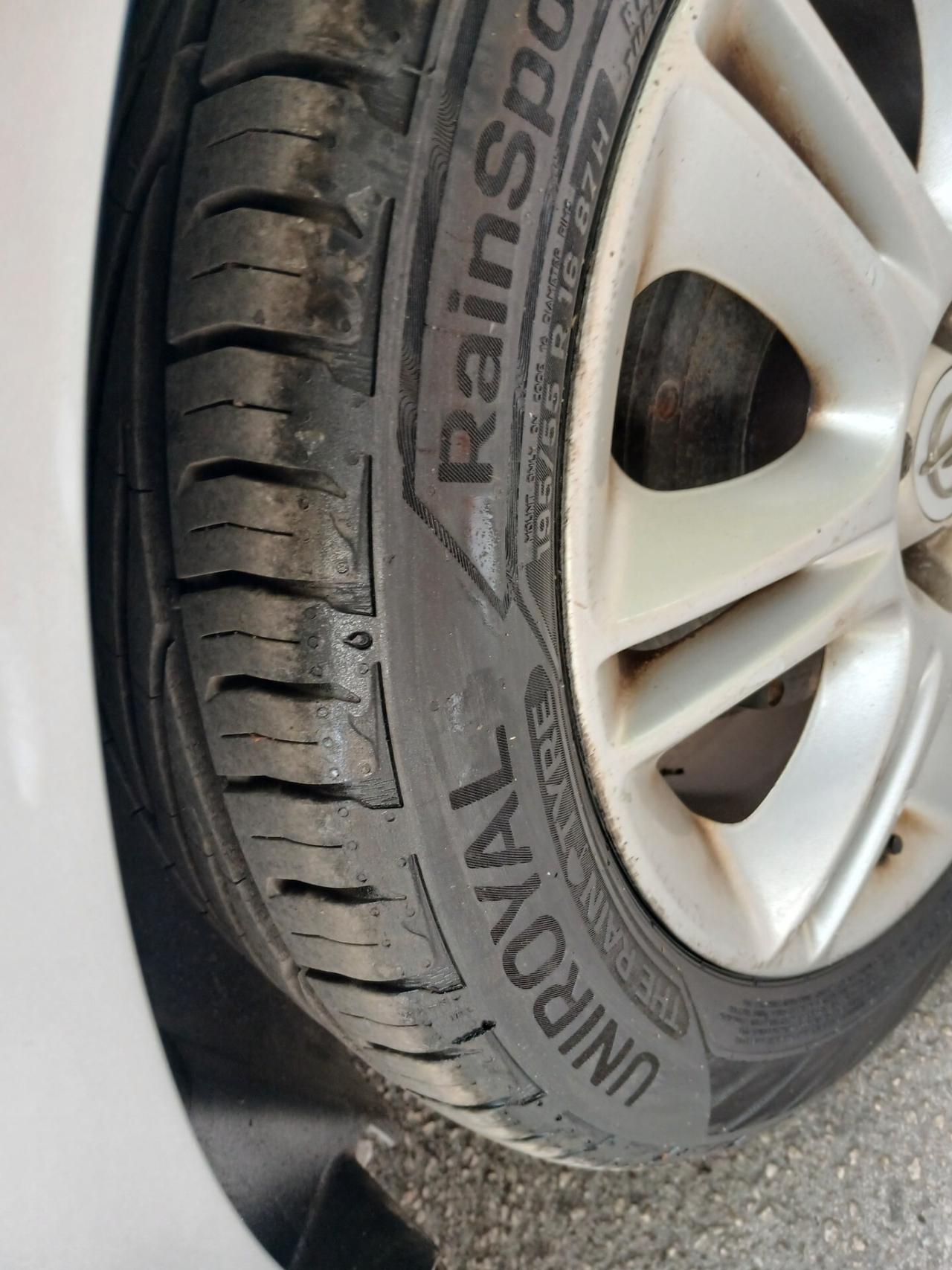 Opel Corsa 1.3 CDTI 90CV 5 porte Cosmo