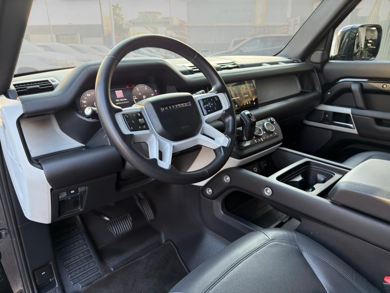 Land Rover Defender 110 3.0D I6 200 CV AWD SE N1 AUTOCARRO