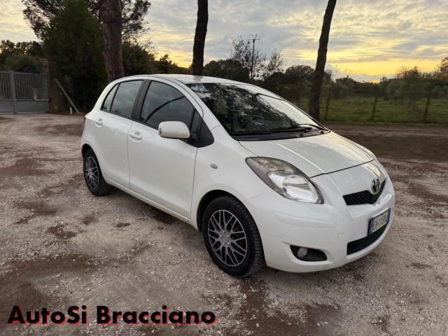 TOYOTA Yaris 1.3 5 porte Sol