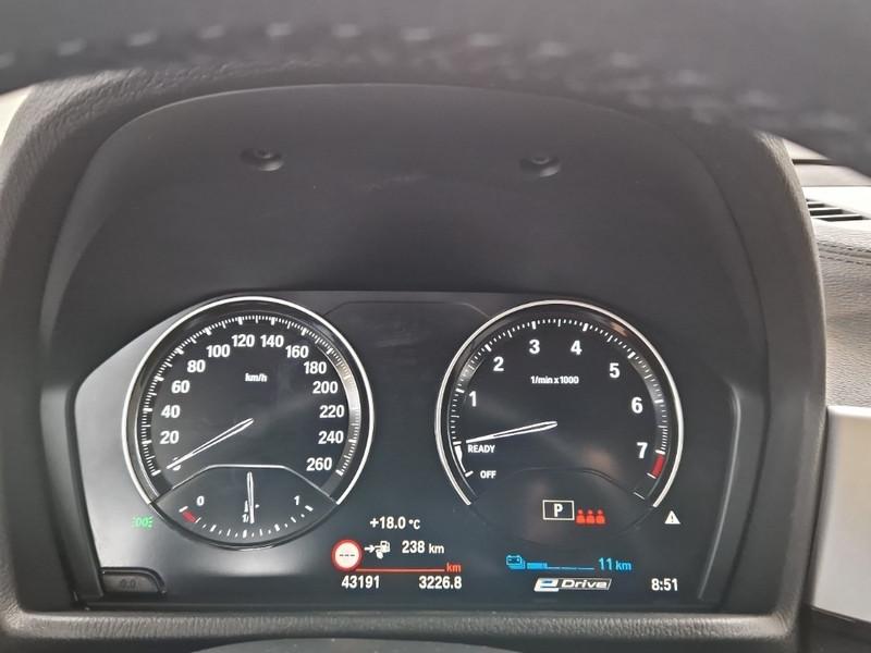 BMW X2 XDRIVE 25E BUSINESS X AUTOMATICO SUV