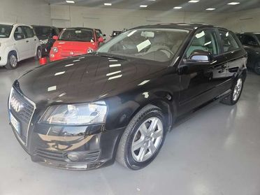 Audi A3 A3 1.6 tdi Attraction 90cv