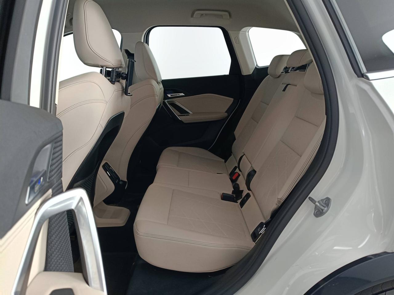 BMW X1 U11 - X1 sdrive18d X-Line auto