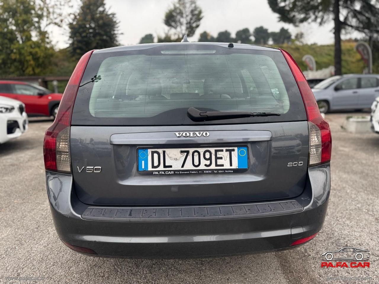 VOLVO V50 2.0 D Summum