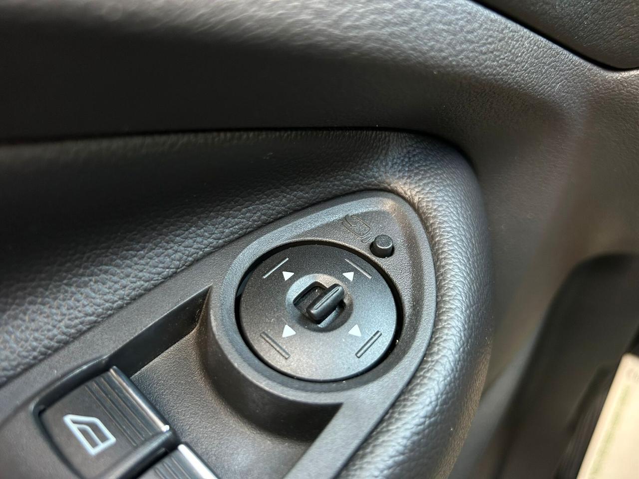 Ford Kuga 1.5 TDCI 120Cv TITANIUM NAVI-2019