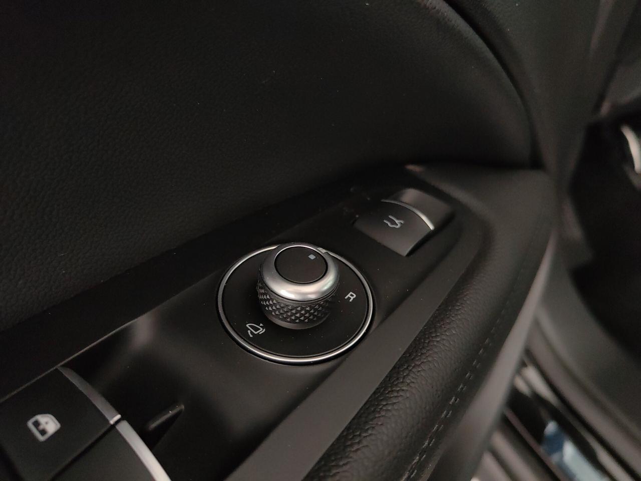 Alfa Romeo Stelvio 2.2 Turbodiesel 210 CV AT8 Q4 Sprint