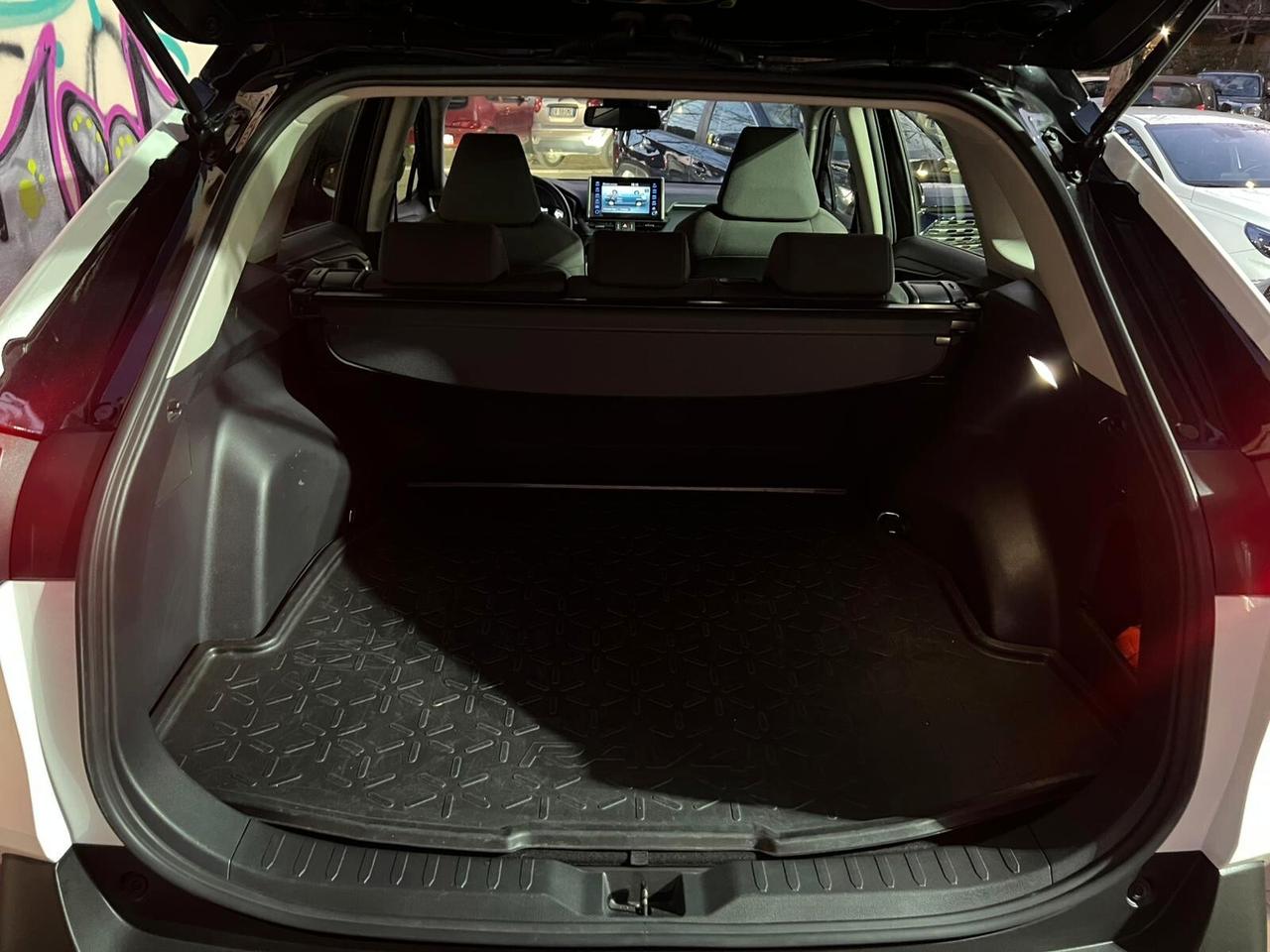 Toyota RAV 4 RAV4 2.5 HV (218CV) E-CVT 2WD Business