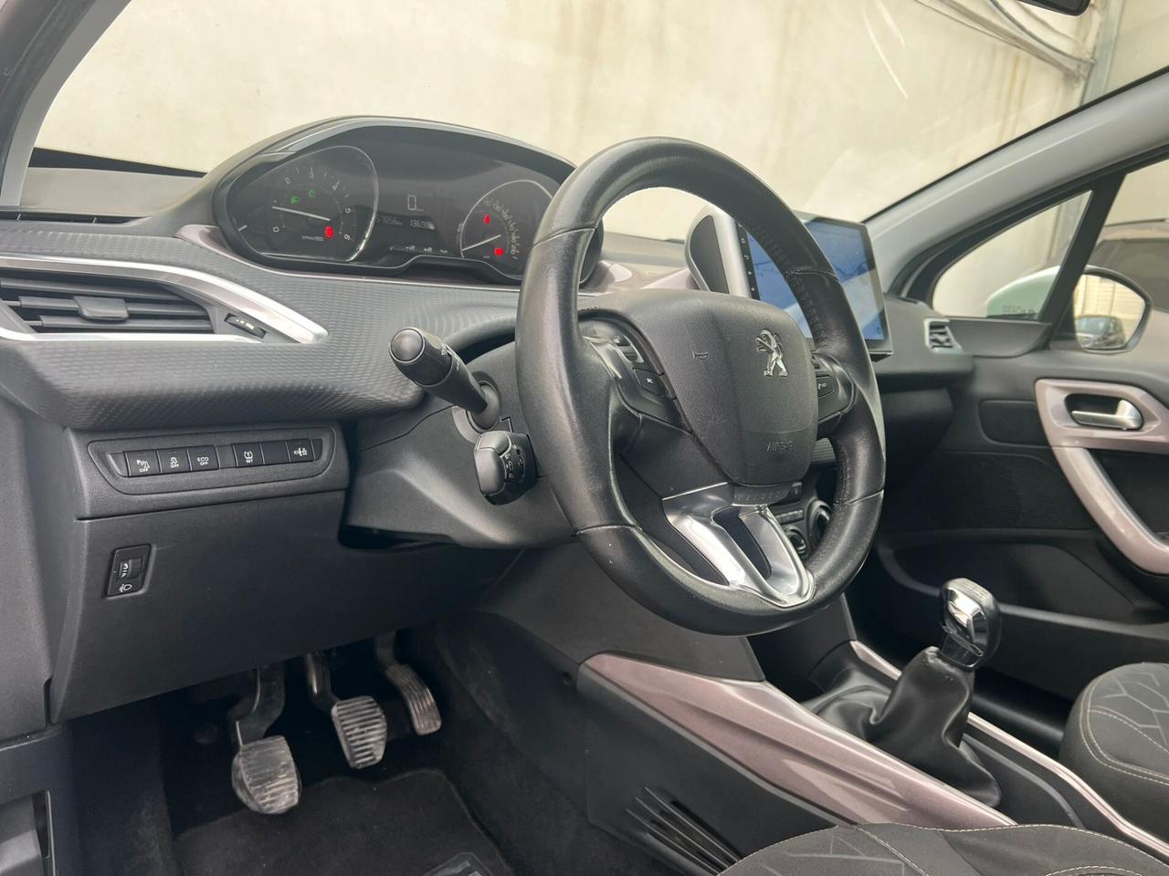 PEUGEOT 2008 1.6 HDi 92 CV 2015!!! ALLURE!!!