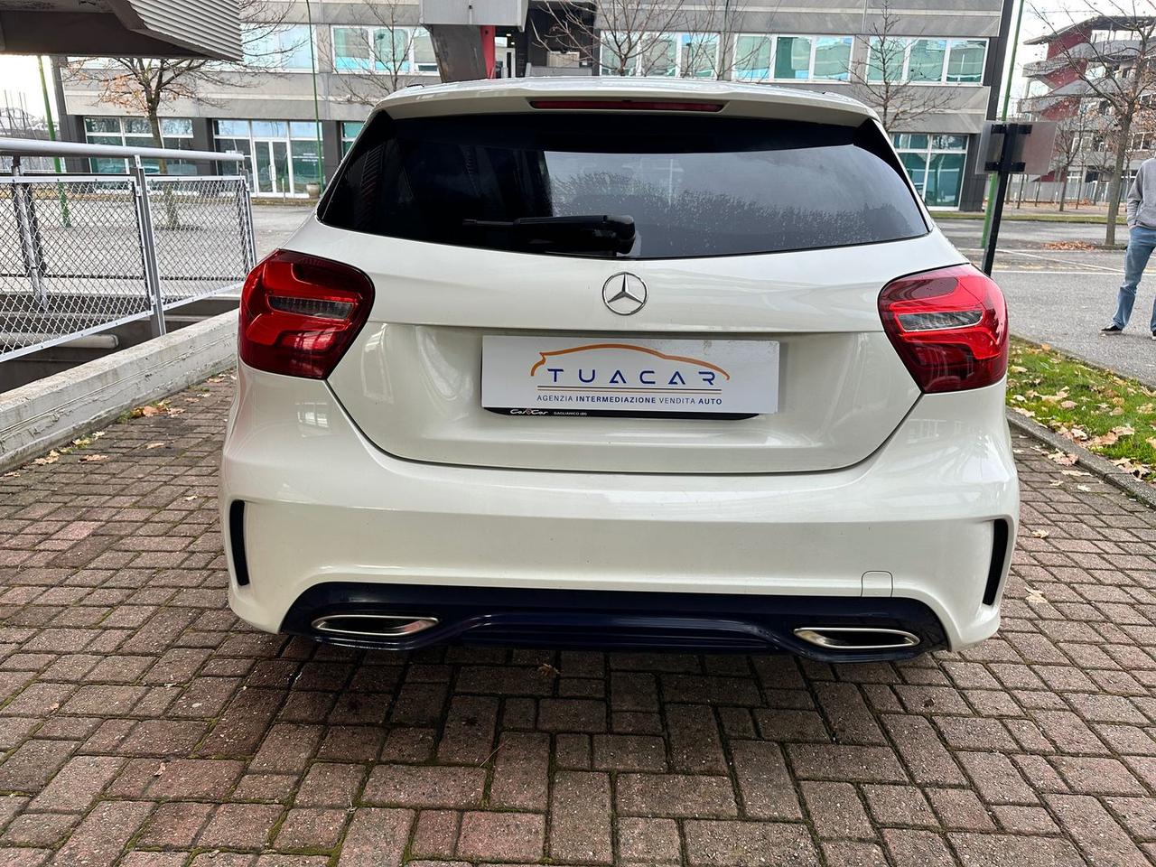 Mercedes-Benz A 200 d