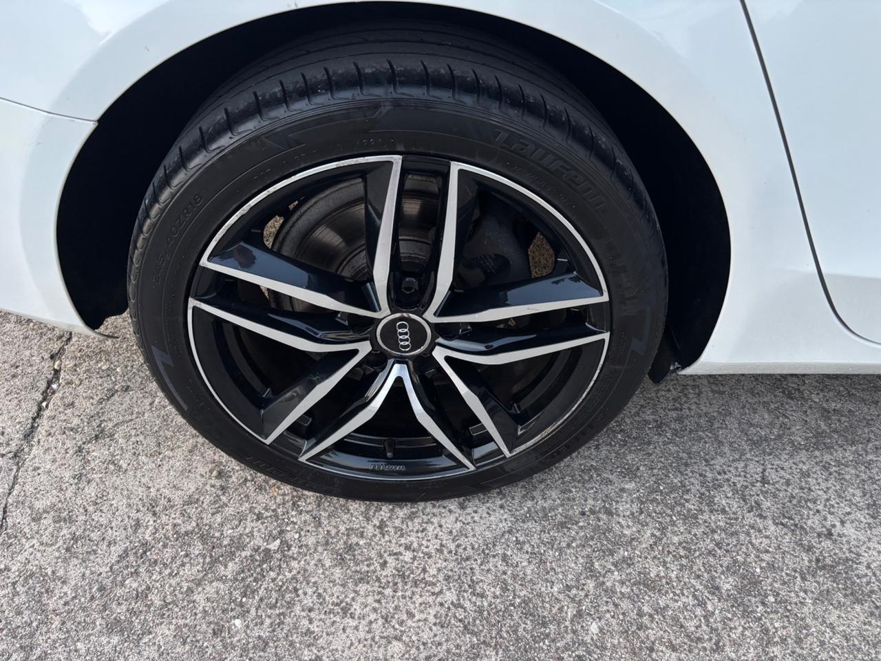 Audi A4 Avant 2.0 TDI 150 CV. Garanzia 12 mesi