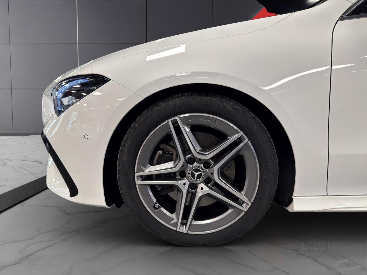 Mercedes CLA Shooting Brake 200 AMG Line Advanced Plus auto
