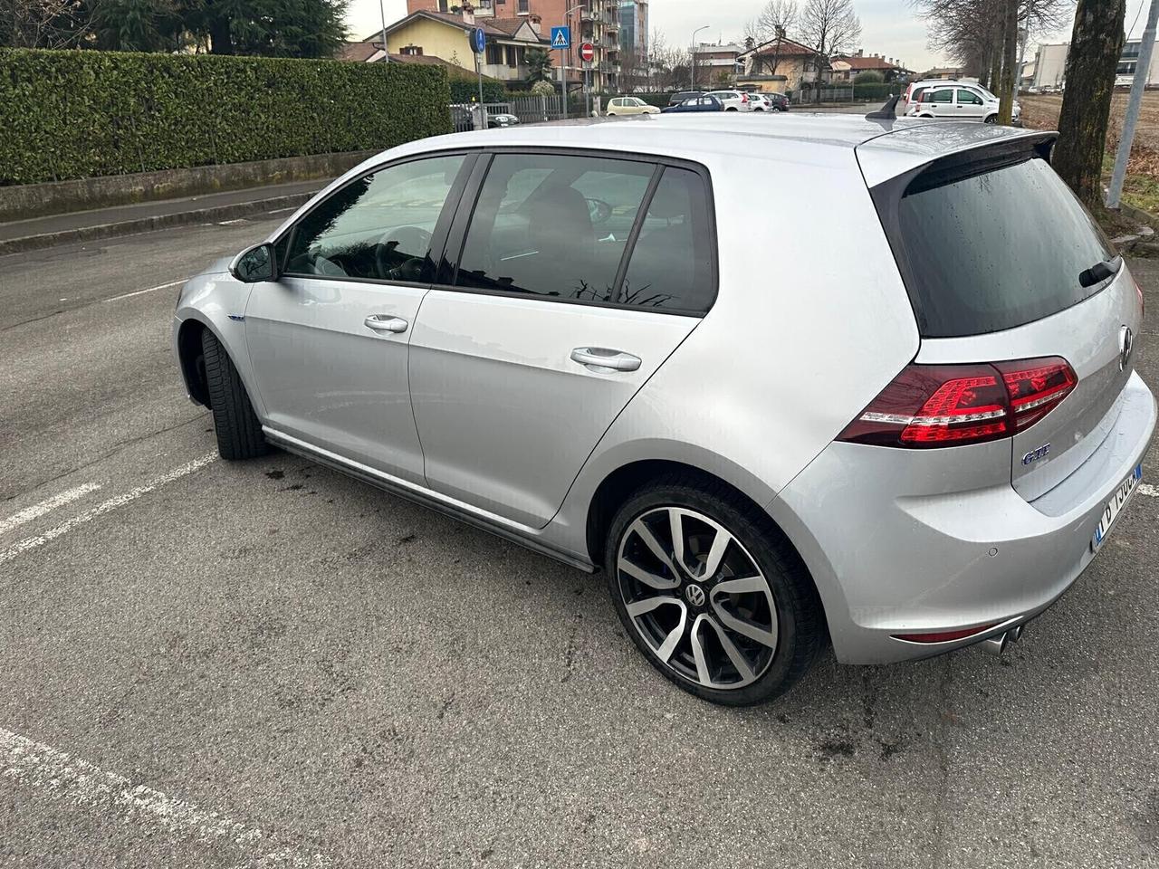 Volkswagen Golf GTE 1.4 TSI DSG 5p. Plug-In-Hybrid