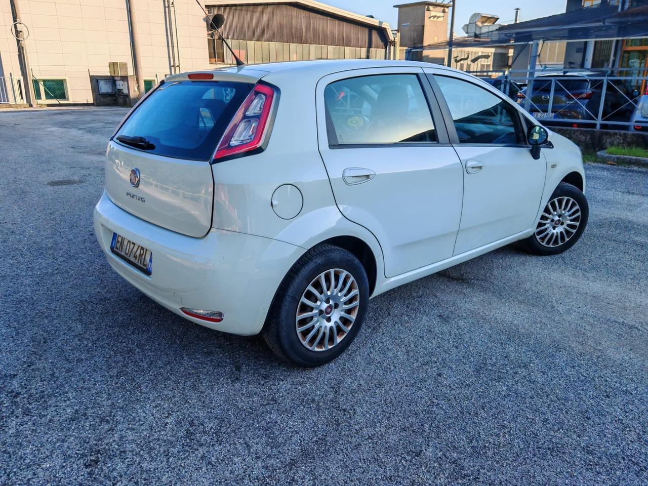 Fiat Punto Evo 1.4benz/GPL 77cv E5 Neopat
