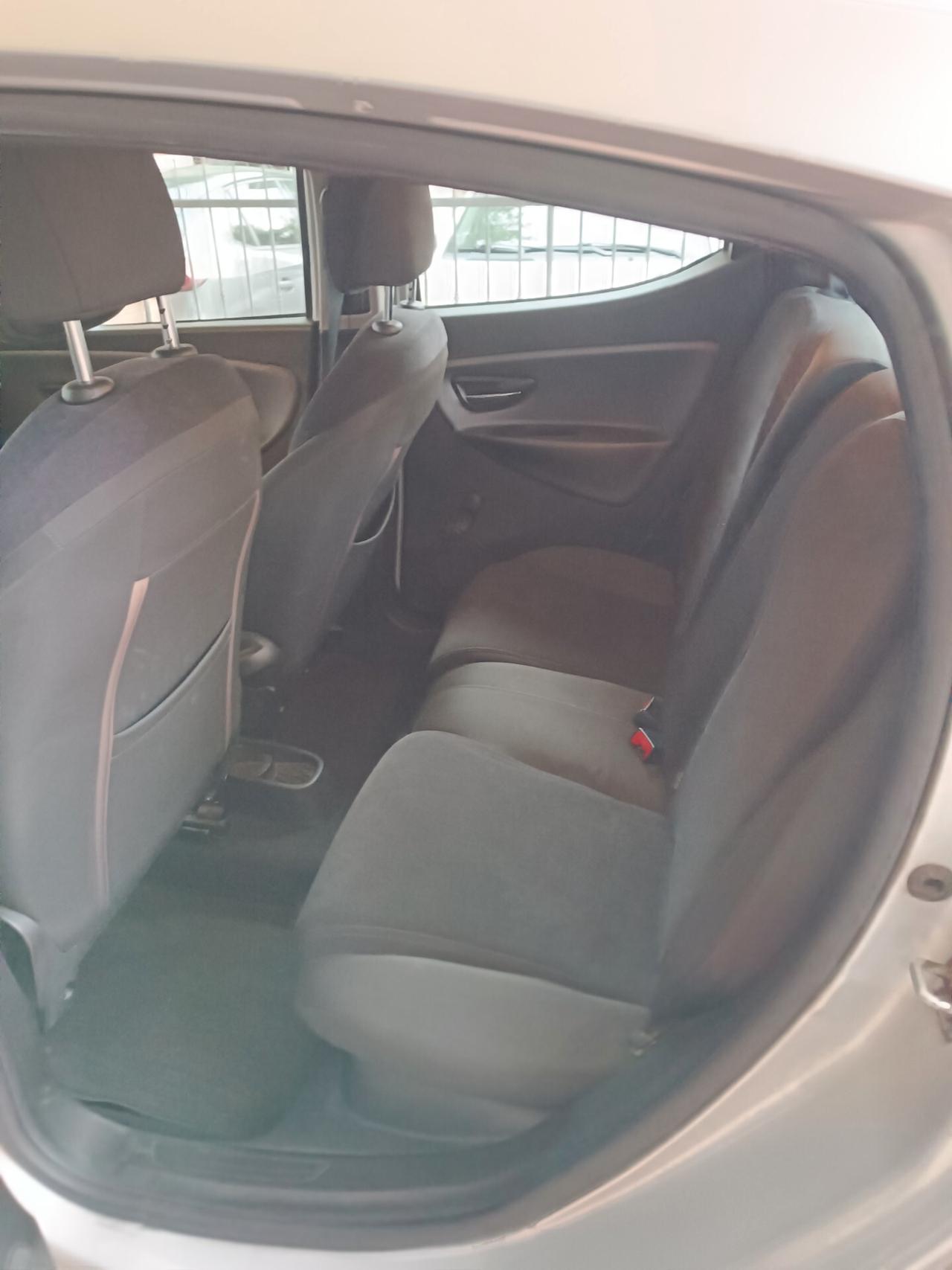 Lancia Ypsilon 1.2 69 CV 5 porte GPL Ecochic Gold