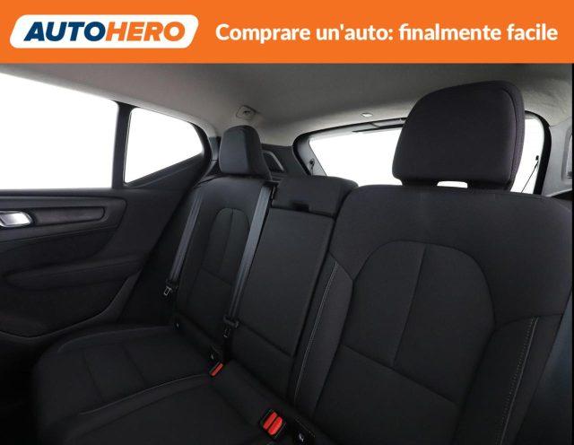 VOLVO XC40 T3 Geartronic Momentum Pro
