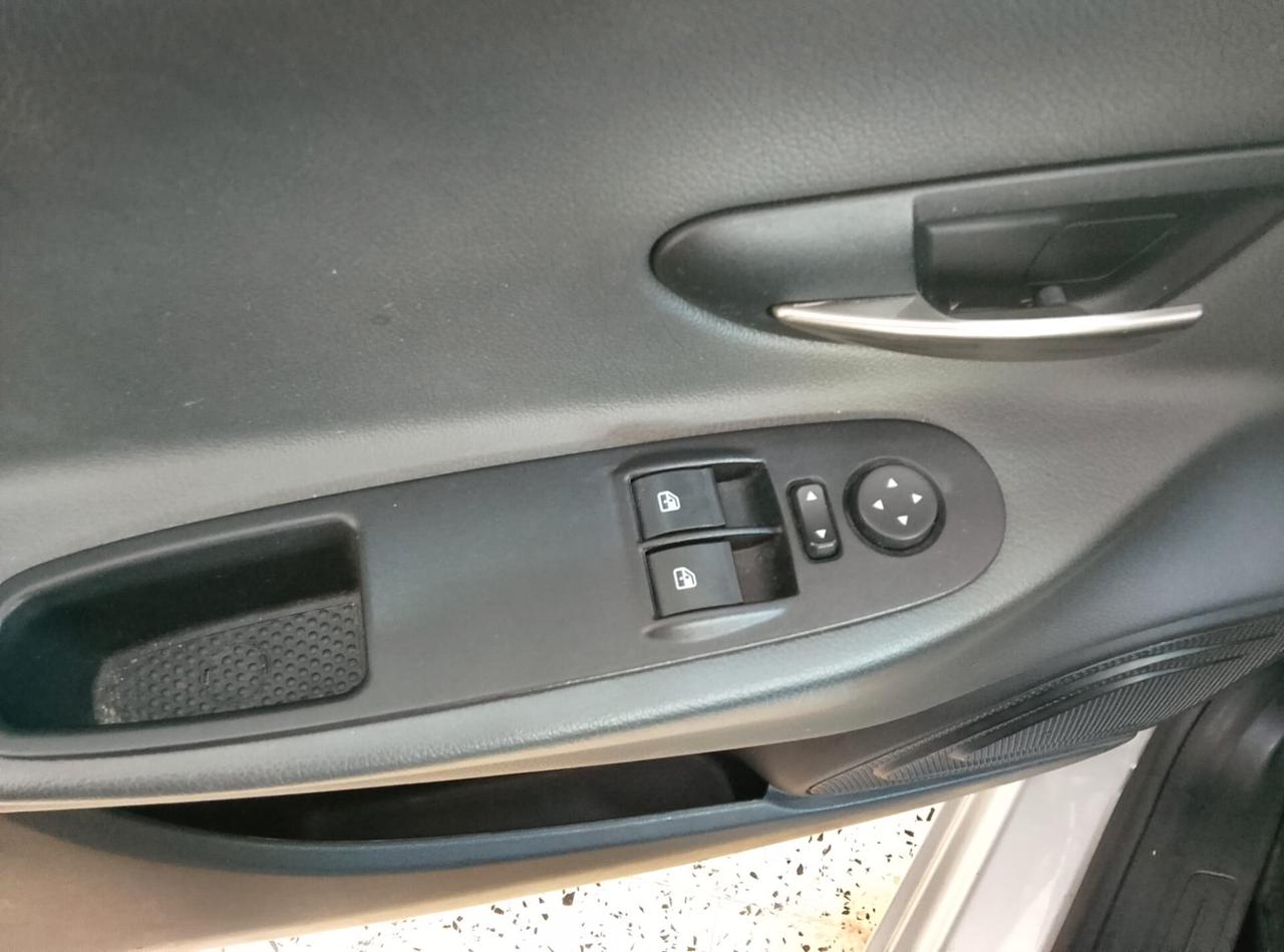 Lancia Ypsilon 1.2 69 CV 5 porte Elle