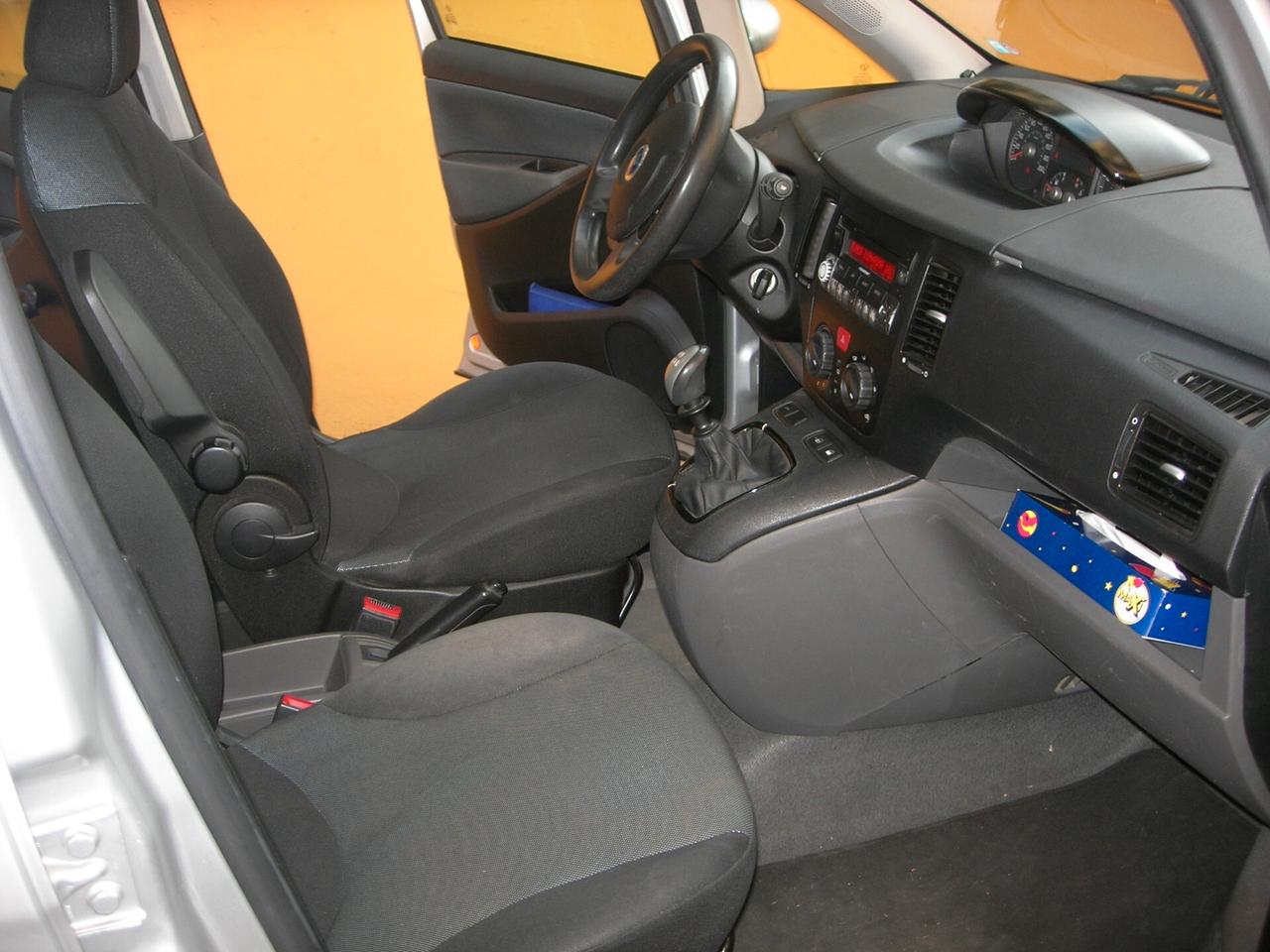 Fiat Idea 1.4 16V Emotion