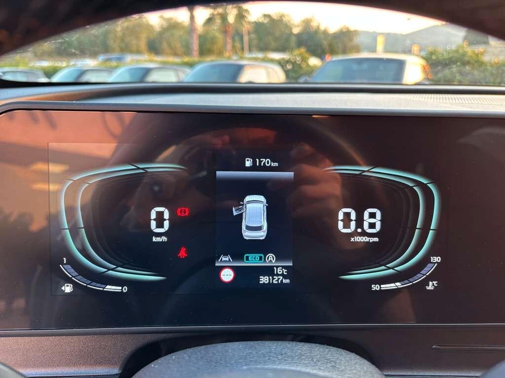 Kia Sportage 1.6 CRDi MHEV DCT 2024 / KM 38.000 Tua a solo 249 Euro al mese